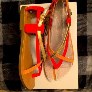 Jessica Simpson Red Orange Gold Strappy Toe-Post Sandals
